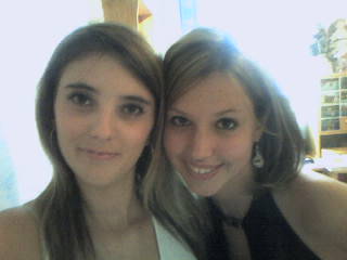 LES 2 TITES BLONDES